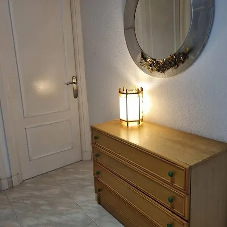 Apartment C09a01 *