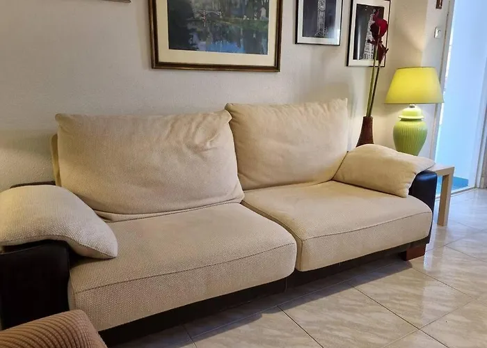 C09a01 By R2r Consulting شقة *